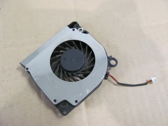 367-44 Вентилятор (кулер, FAN) 0C169M для Dell Inspiron 1545 оригінал З аукціону