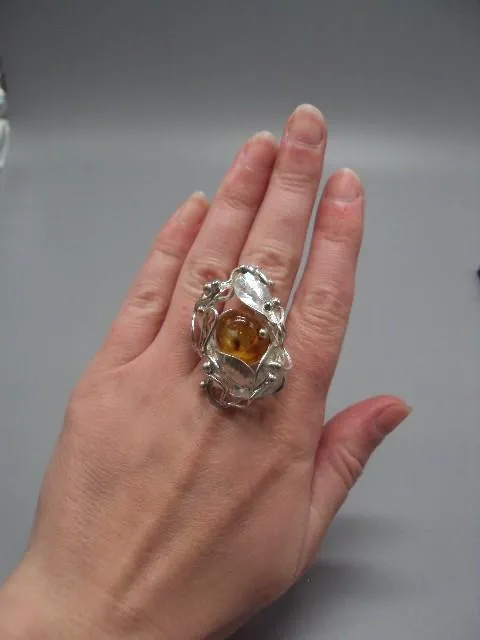 Купити Женское кольцо листья листочки янтарь серебро 925 проба Украина вес 17,89 г 18 размер новое №14372