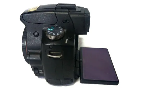 цифровой фотоаппарат SONY Alpha A33 16Mpix + объектив Minolta AF 28-100mm/3.5-5.6 D Ф55mm Інтернет-аукціон