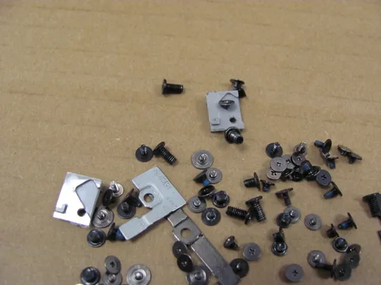 Купити 754-9 комплектуюче гвинти  для DELL Latitude E9510 9510 2 in 1 оригінал