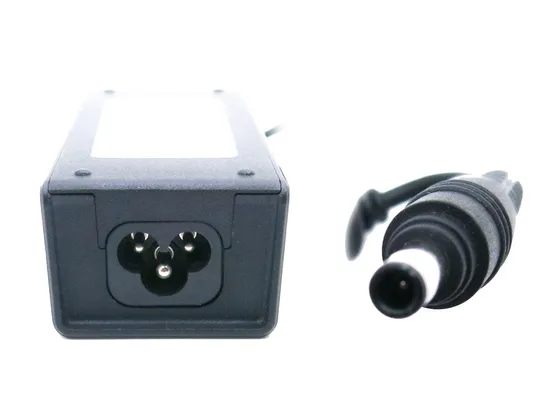 Купити Блок питания для Samsung R460, R458, R439, R431, R430, R429, R428 (19V 3.16A 65W (5.5*3.0+Pin)) ORI
