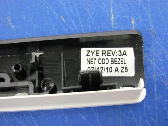 №51 заглушка приводу NE7 0DD BEZEL для Sony Vaio PCG-71511V оригінал Продаж