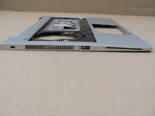 605-5 Кришка панель палмрест  6070B1210201 L18310-001 для HP EliteBook 840 G5  оригінал З аукціону