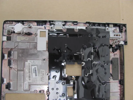 605-4 Кришка панель палмрест  6070B1225101 6070B1210201 L18310-001 для HP EliteBook 840 G5  оригінал На торгах