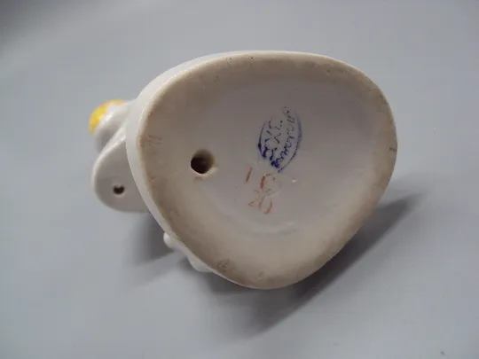 Фигура фарфор полонное ЗХК статуэтка девочка с козленком козликом высота 16 см №15610МЯ Інструкція