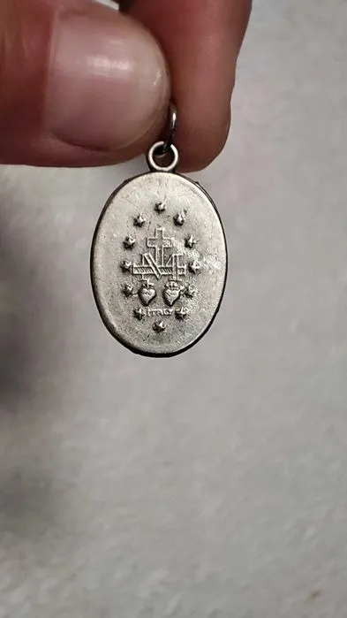 Купити Кулон медальон
