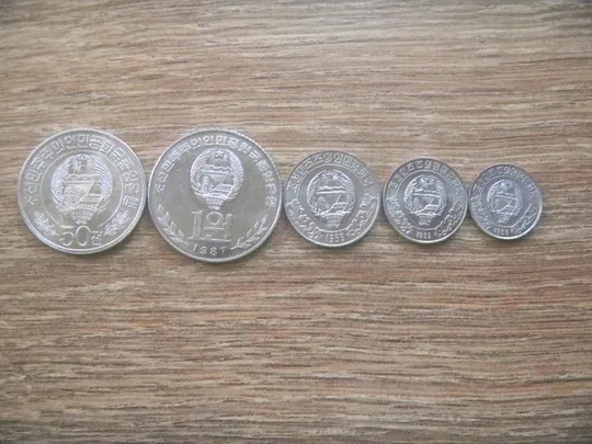 Северная Корея 1 5 10 50 чон 1 вон 1959 - 1987 UNC набор 5 монет UNC Продаж