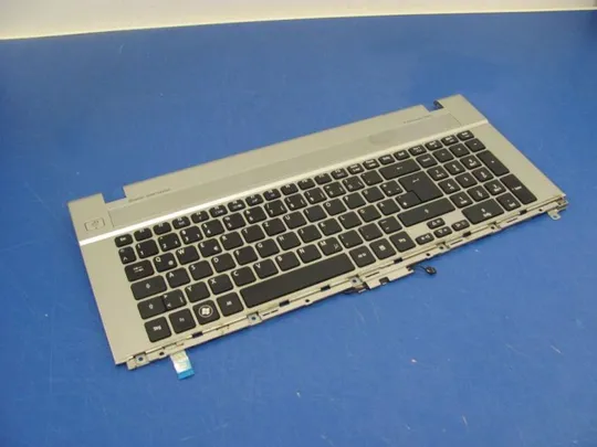 №20-4 кришка палмрест 13N0-7NA0301 для ACER V3-771G оригінал З аукціону