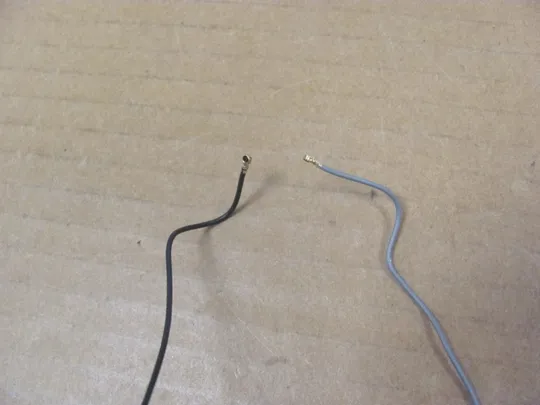 номер0061-39 WI-FI антени  для  Lenovo IdeaPad 320-17 320-17ISK 320-17IKB оригінал З аукціону