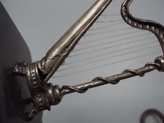 Купити Фигура на подставке статуэтка арфа серебро 800 проба вес 130 г высота 8,2 см и 6,3 см №15