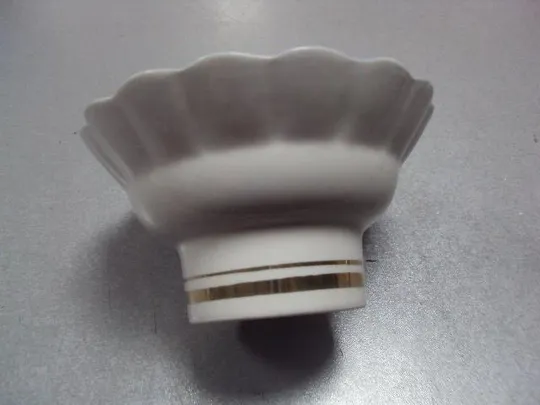 Тарелка подсвечник фарфор №10123 Де купити