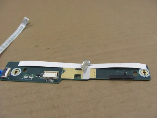 830-15 плата кнопки тачпаду  BA81-15515A  для  SAMSUNG  NP700 NP700G7A 700G  оригінал З аукціону