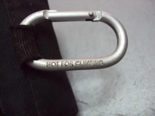 Чехол Case Logic для фотоаппарата мыльницы б/у №11453 З аукціону