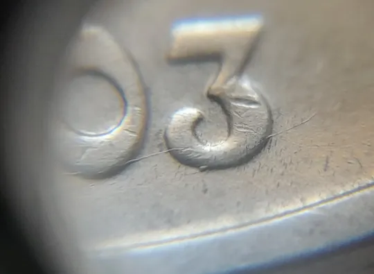 (5720) 1 гривня 2003 розколи у році карбування на аверсі (1 гривна 2003 брак) Продаж