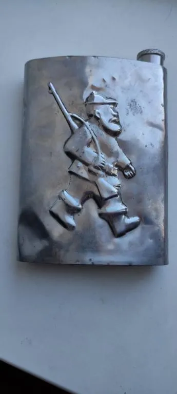 Фляга большая &quot;Мужик идет на охоту&quot; Fg126 Де купити