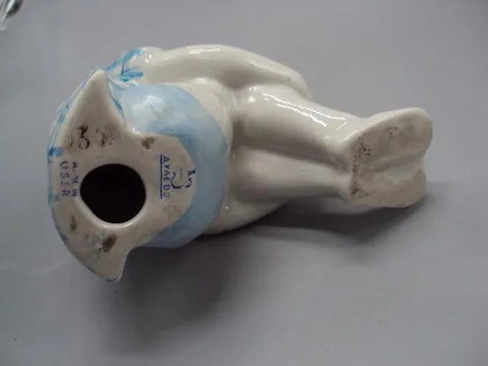 Фигура фарфор статуэтка Дулево мечтатель мальчик сидит мечтает высота 13,5 см №14506 Інтернет-аукціон