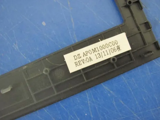 №201-20 рамка клавіатури AP0M1000C00 0YW78X для Dell LATITUDE E5530 оригінал Де купити