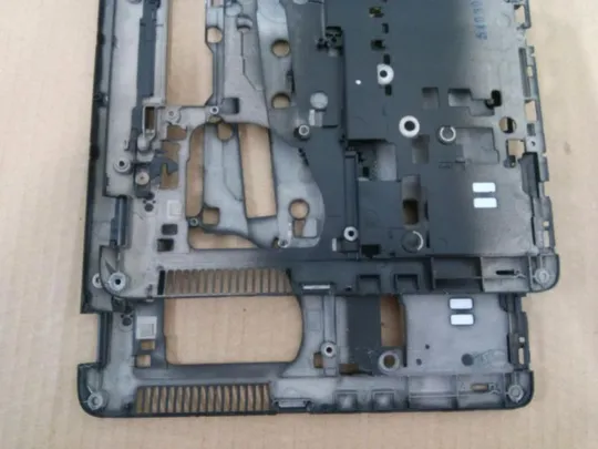 №351-1 Кришка дно піддон корпуса 6070B0676403 765809-001 для HP Probook 840 G1 оригінал З аукціону