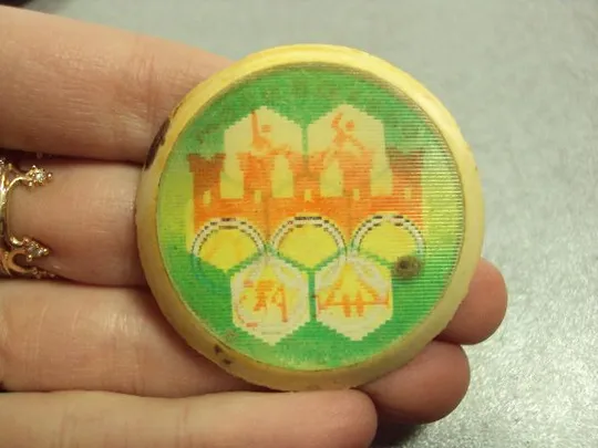 знак олимпиада москва 1980 переливашка №9220 З аукціону