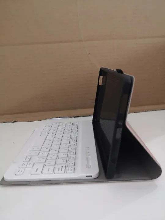 Чохол-клавіатура Tech-Protect Smart Case Pen і Keyboard для Apple iPad Air1/2/Pro 9.7  (17) З аукціону