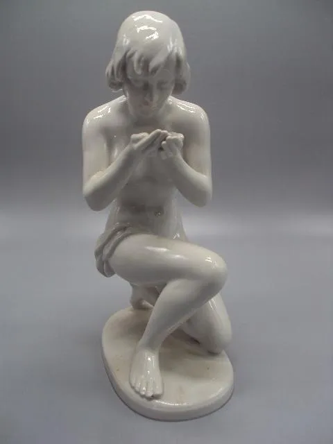 Фигура фарфор статуэтка Валлендорф Германия Wallendorf обнаженная девушка умывается ню 27,2см №14443 Продаж