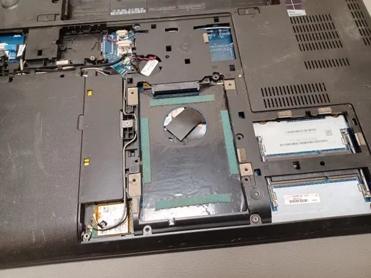 1216  LENOVO THINKPAD E550 core I3-5005U  НІМЕЧЧИНА Характеристики