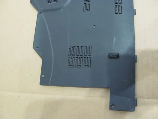 Купити 550-9 сервісна кришка 60.4M422.003 для LENOVO IdeaPad Z570, Z570A, Z575 оригінал