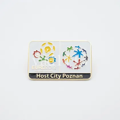 фото, Футбол - значок из серии  "ЕВРО 2012" УКРАИНА, ПОЛЬША город организатор Познань