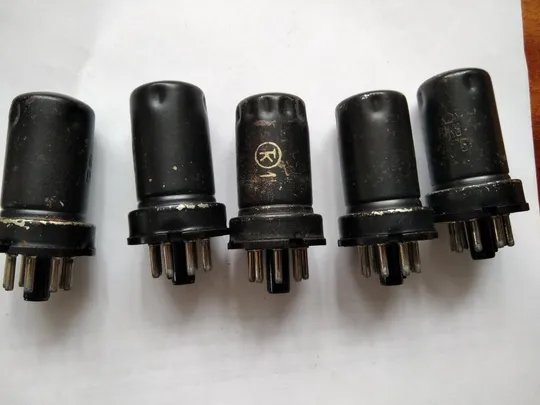 Радиолампа 6Ж8. Б/У Ціна