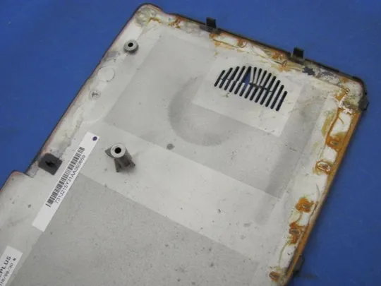 №155-18 Сервісна кришка MSI CR700, MS-1734, MS-17341 731J215Y31A для DNS 0123320 оригінал Недорого