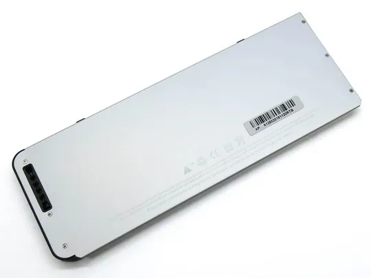Аккумулятор A1280 для Apple A1278, MB466LL, MB466, MB771LL, MB771 (10.8V 4800mAh 51.8Wh) Silver. Ціна