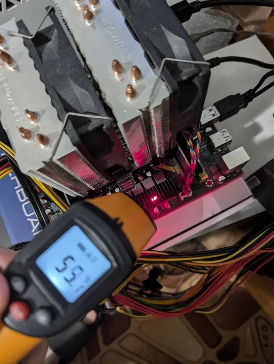 Комплект 10 ядер 20 потоки Soyo X99 + Xeon E5 2630v4 LGA 2011-3 DDR4 NVMe Intel Xeon E5 v3 v4 Де купити