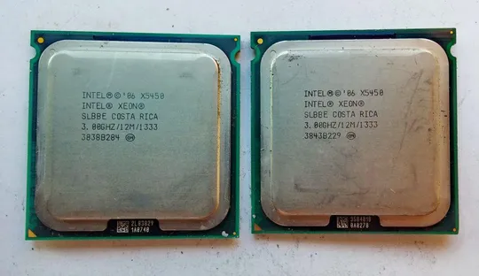 Пара 4х ядерных процессоров Intel Xeon X5450 SLBBE ( 3.00GHz, 12M, 1333MHz) LGA771 Вживане Ціна