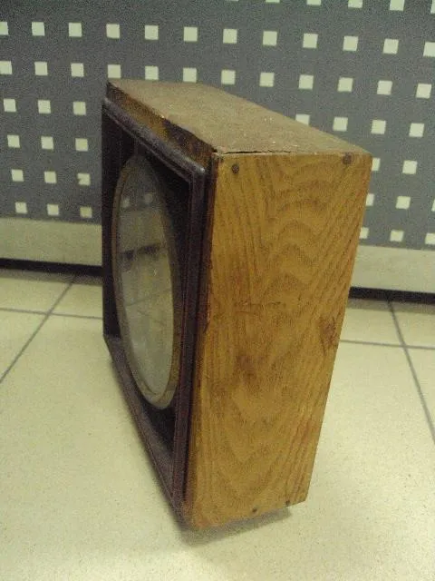 Часы настольные маяк кварц 20 см №611 Інтернет-аукціон