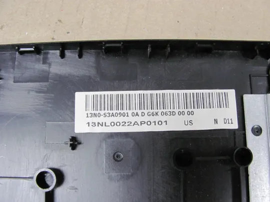 номер0951-5  Кришка панель палмрест клавіатура 13N0-S3A0901 0KNO-S31UA13  для Asus E502 E502S E502MA, E502SA, L502SA E502M L502M R517M оригінал На торгах