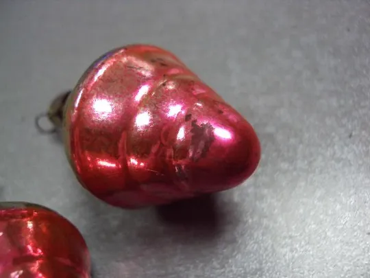 Елочные игрушки подвесные юла стекло ссср лот 2 шт длина 5,5 см №13198 Де купити