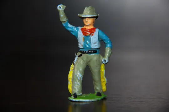 ковбой поднявший руку 50-54мм REISLER Дания РАННЯЯ ФИГУРКА Ціна