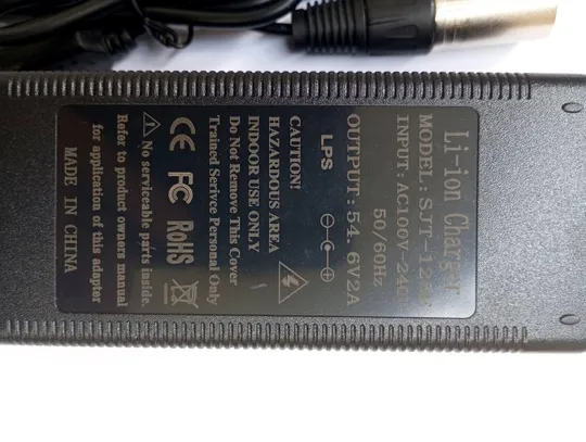 Зарядний пристрій для заряджання акумуляторів 54,6V 2A Charger  4pin Продаж