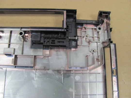 номер0883-17 Кришка дно піддон корпуса 0PKM2X 460.00H04.0023 для Dell Inspiron 15 3000 3541 3542 3543  оригінал Де купити