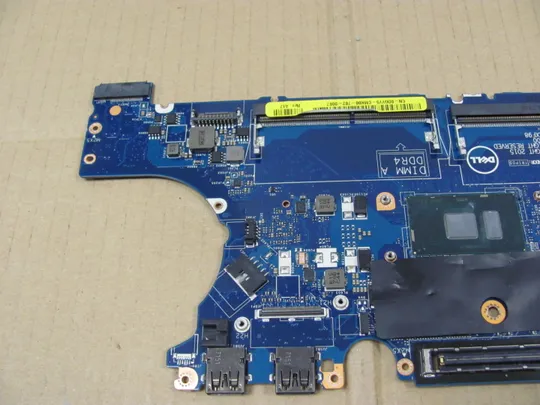 691-36 материнська плата AAZ60 LA-C461P SR2F0  i5-6300U для Dell Latitude E7470 7470 оригінал Продаж