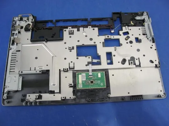 Купити №133-3 Кришка панель палмрест тачпад для LIFEBOOK E751 оригінал