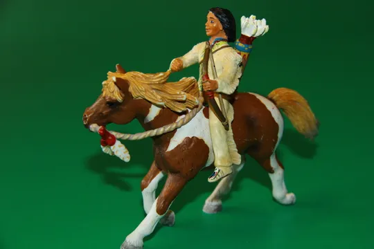 ПІДЛІТОК ІНДІАНЕЦЬ СІУ З ЛУКОМ на коні индеец SCHLEICH 90-100мм ФРГ ФРН Ціна