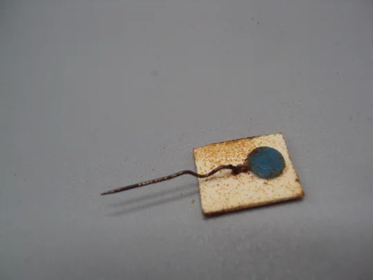 Купити Знак Ленин портрет профиль голова на красном фоне ссср фрачник игла №17681