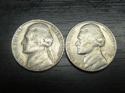 фото, 5 центів 1979 США (два різновиди)