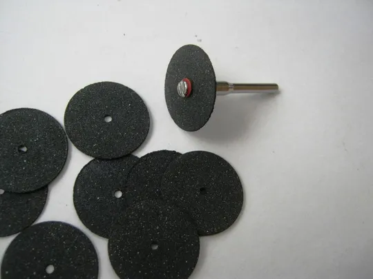 Диск отрезной не армированный черный 23мм. для гравера, бормашины Продаж