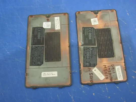 №32-10 сервісна кришка 01FC39 для Dell Inspiron M5010, N5010 оригінал Інтернет-аукціон