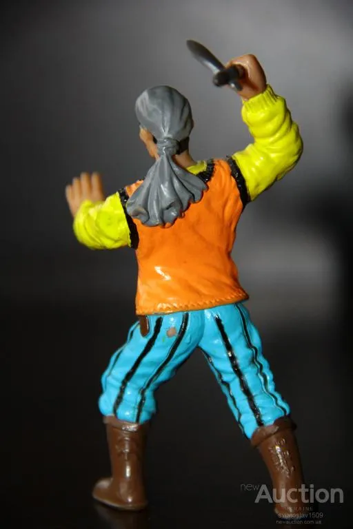 пират E.L.C. 90-100мм З аукціону