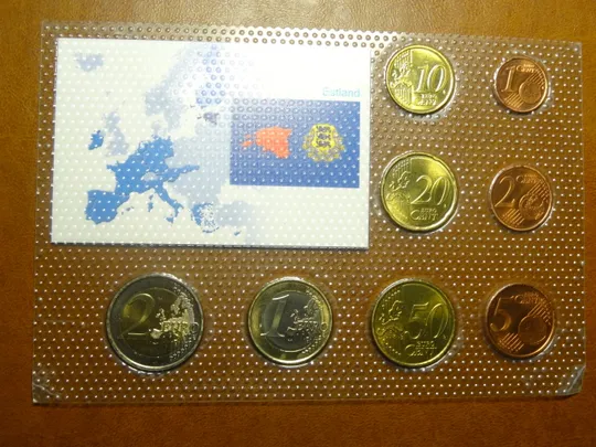 Купити Комплект євромонет Естонії 2011 UNC (повний комплект)