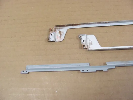 Купити 830-6 кріплення матриці  BA61-01564A  для  SAMSUNG  NP700 NP700G7A 700G  оригінал