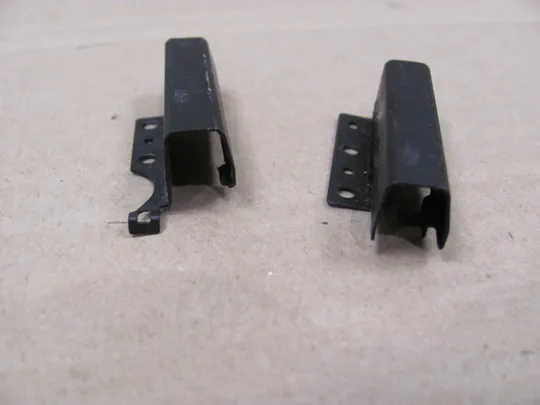 Купити номер0986-9 заглушка петель Кришки петель Захисні елементи петель Корпусні заглушки для петель для Dell Precision 7530 7540 M7540   оригінал